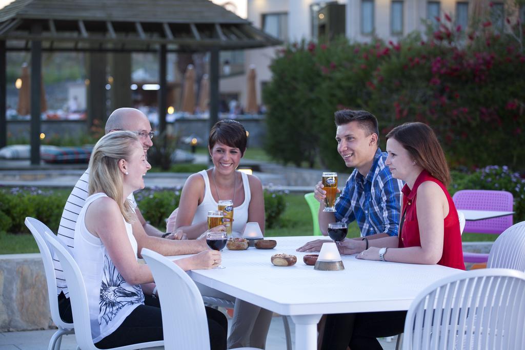 Novum Garden Side Hotel Ngoại thất bức ảnh