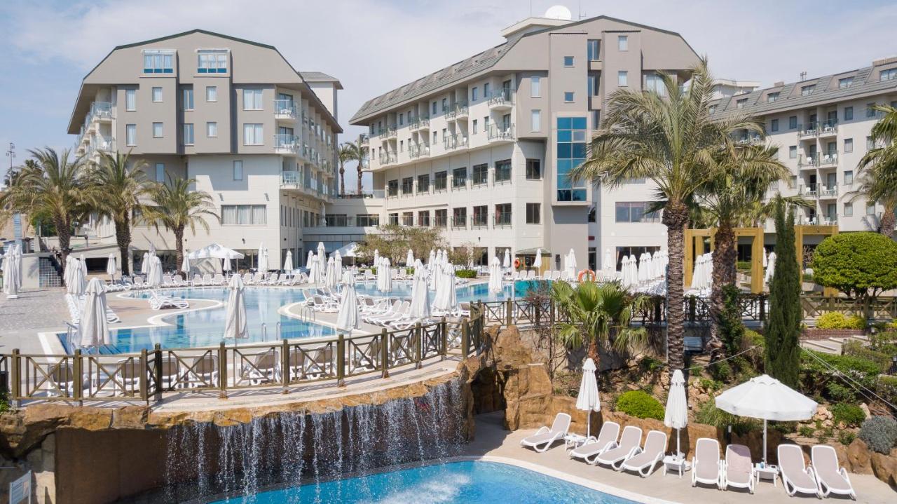 Novum Garden Side Hotel Ngoại thất bức ảnh