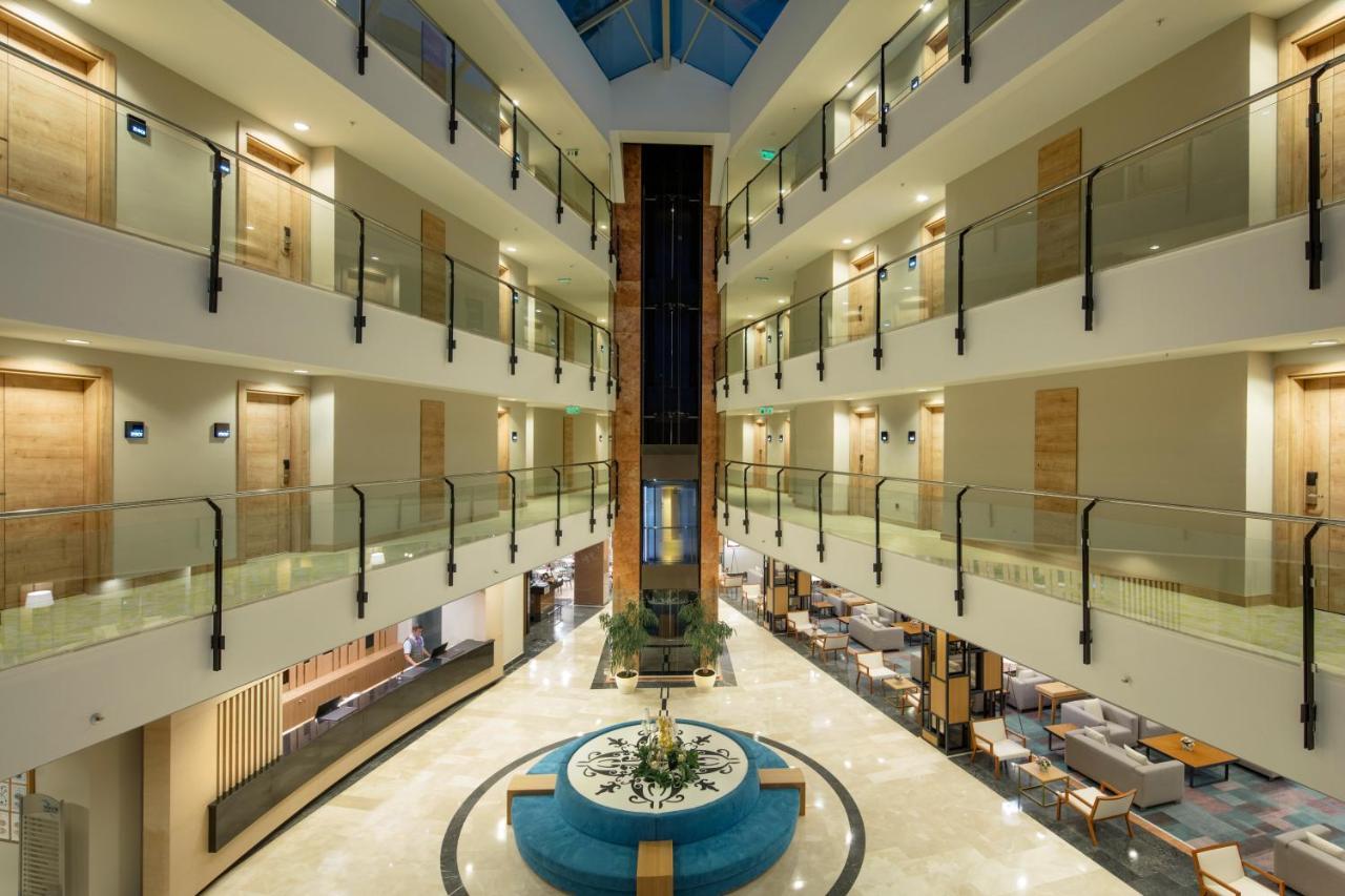 Novum Garden Side Hotel Ngoại thất bức ảnh