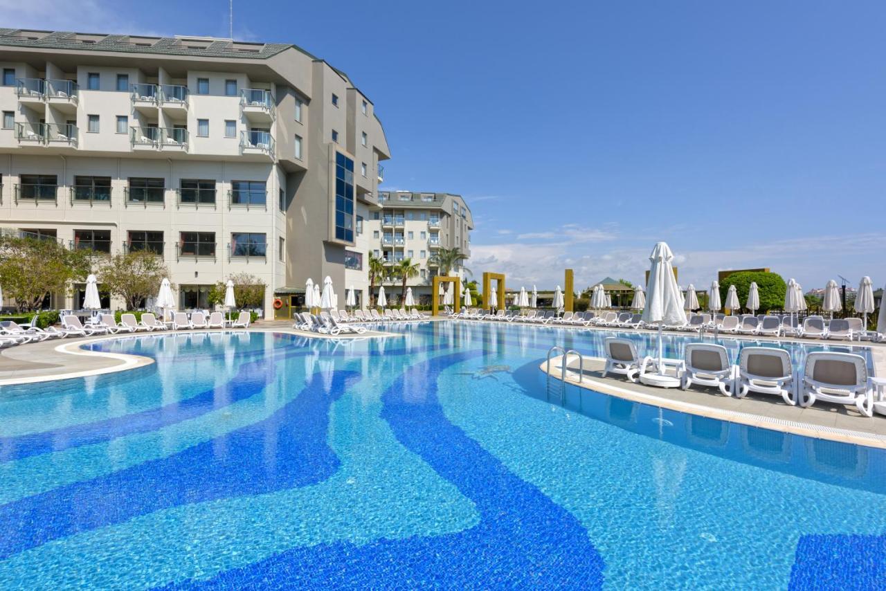 Novum Garden Side Hotel Ngoại thất bức ảnh
