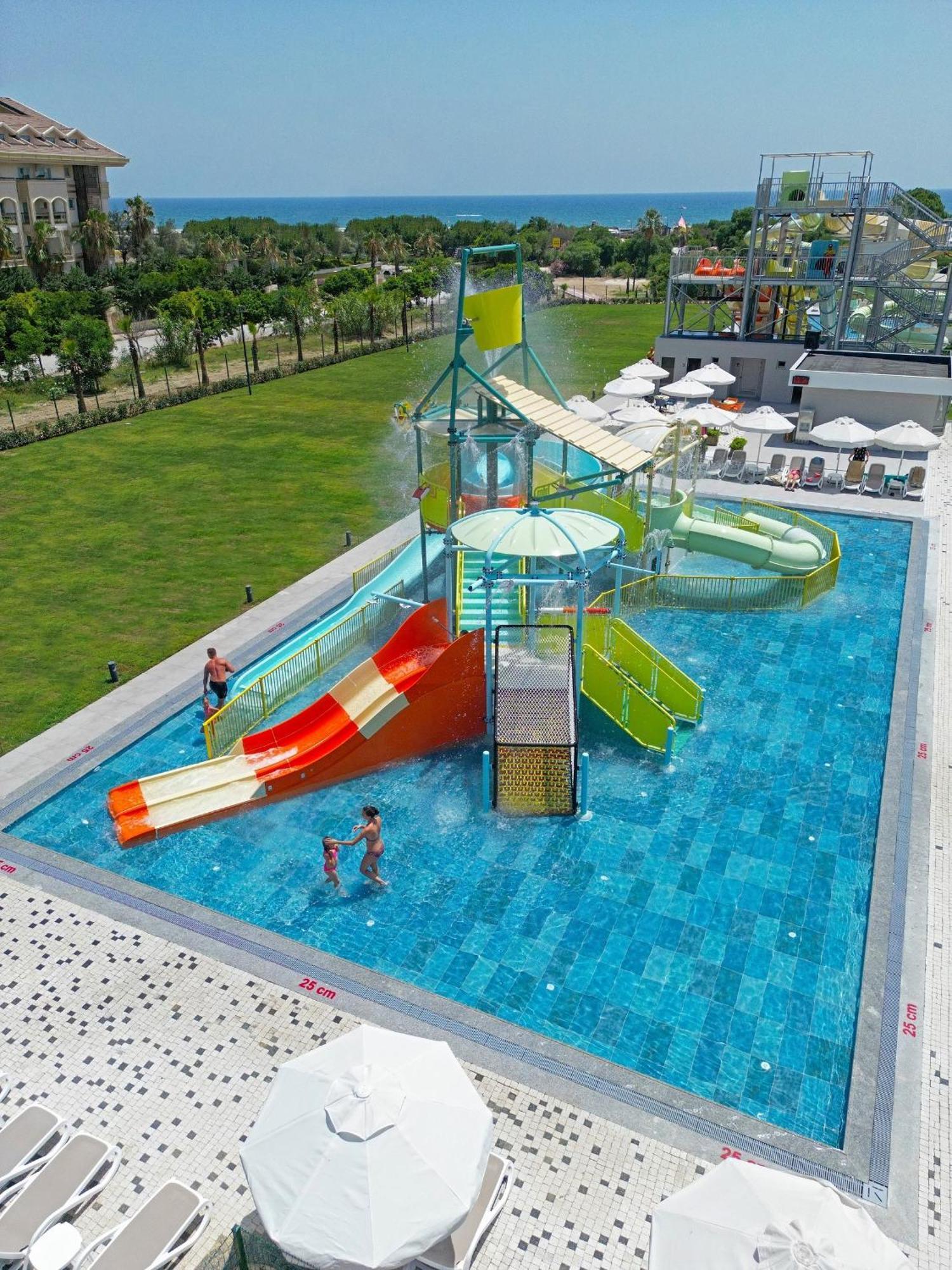 Novum Garden Side Hotel Ngoại thất bức ảnh